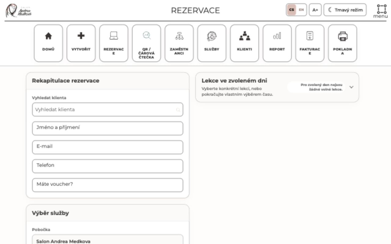Reálný prázdný rezervační formulář Restime bez klientských údajů